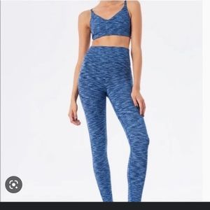 Outdoor voices flow 7/8 legging in ocean medium